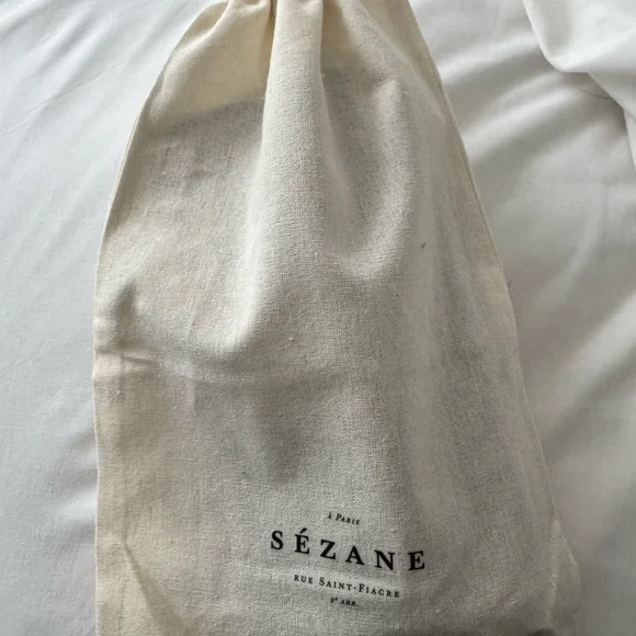 Sézane Milo Large Leather Wallet - Picture 9 of 9